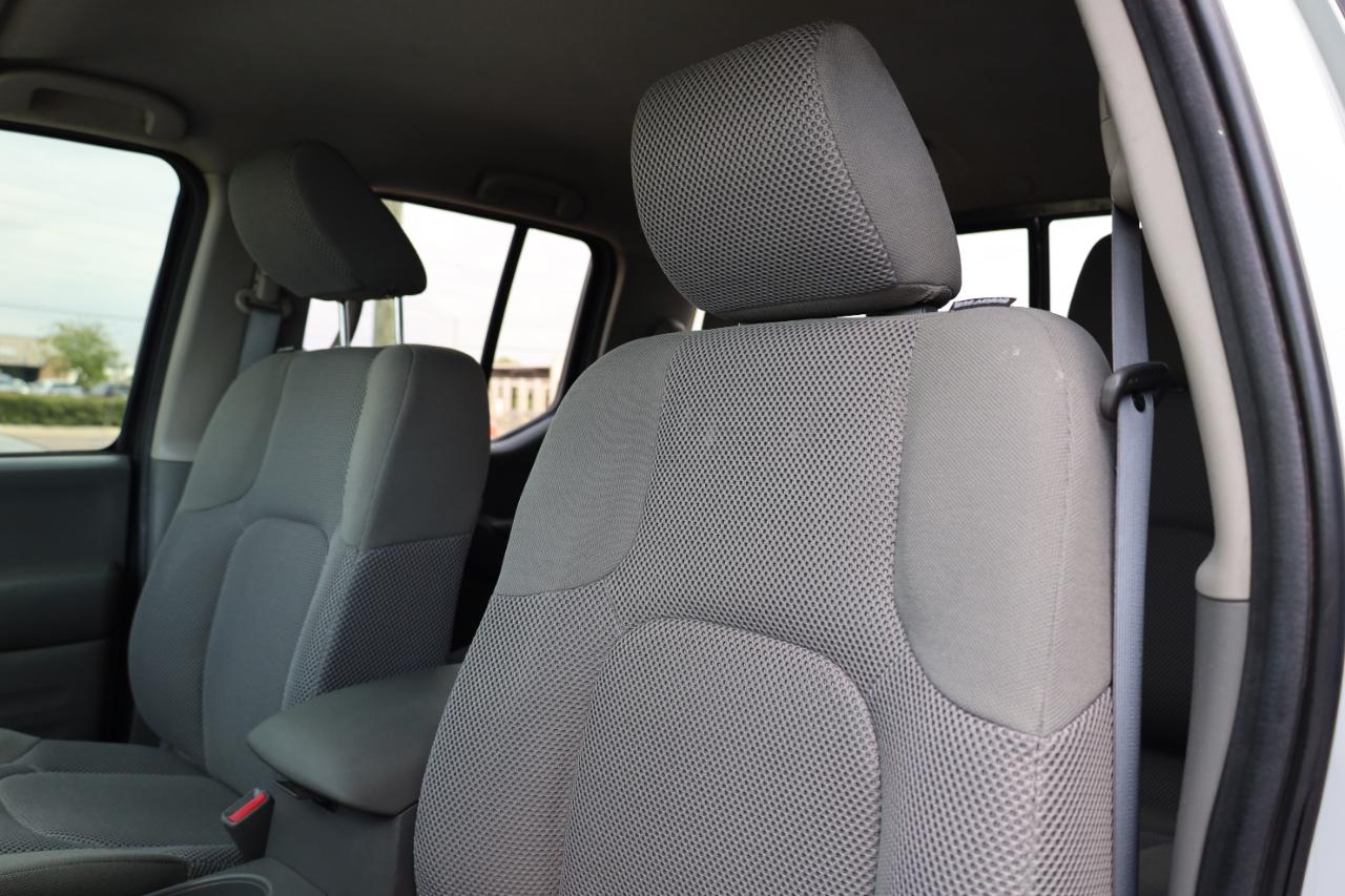 Nissan Frontier 2017.5 Crew Cab 4x4 SV V6 Auto 2017