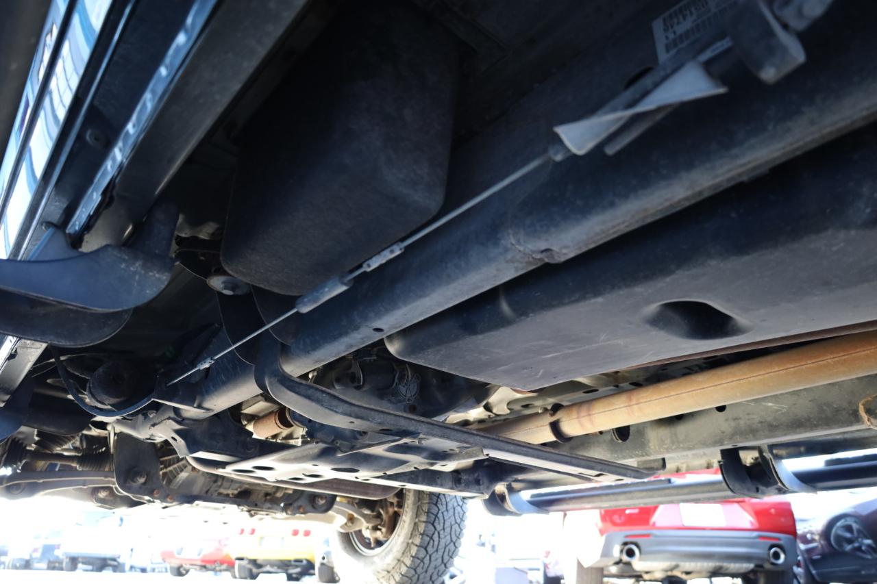 RAM 1500 4WD Crew Cab 140.5" Rebel 2016