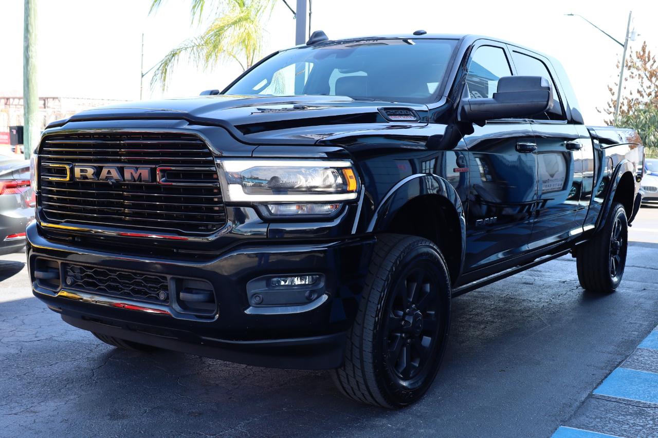 RAM 2500 Laramie 4x4 Mega Cab 6'4" Box 2019