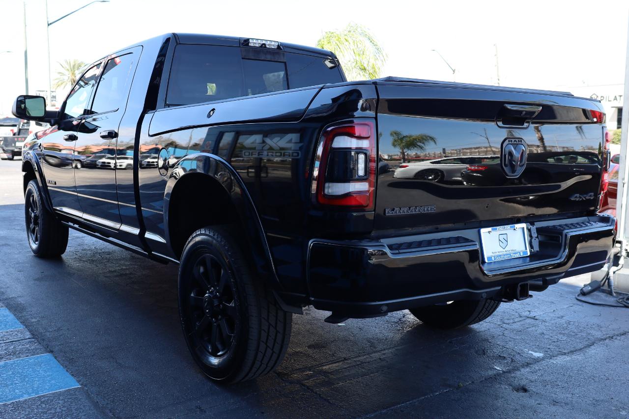 RAM 2500 Laramie 4x4 Mega Cab 6'4" Box 2019