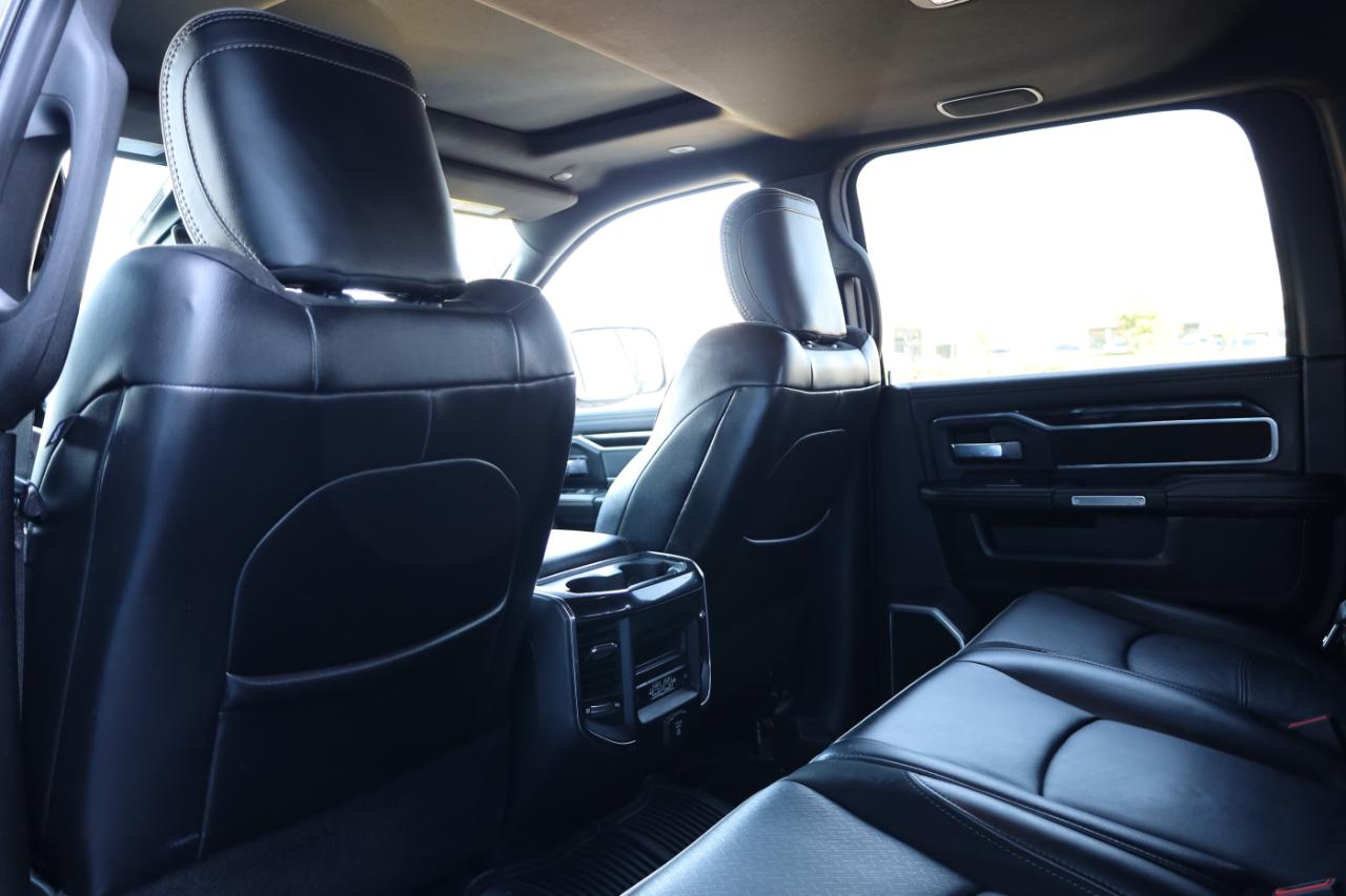 RAM 2500 Laramie 4x4 Mega Cab 6'4" Box 2019