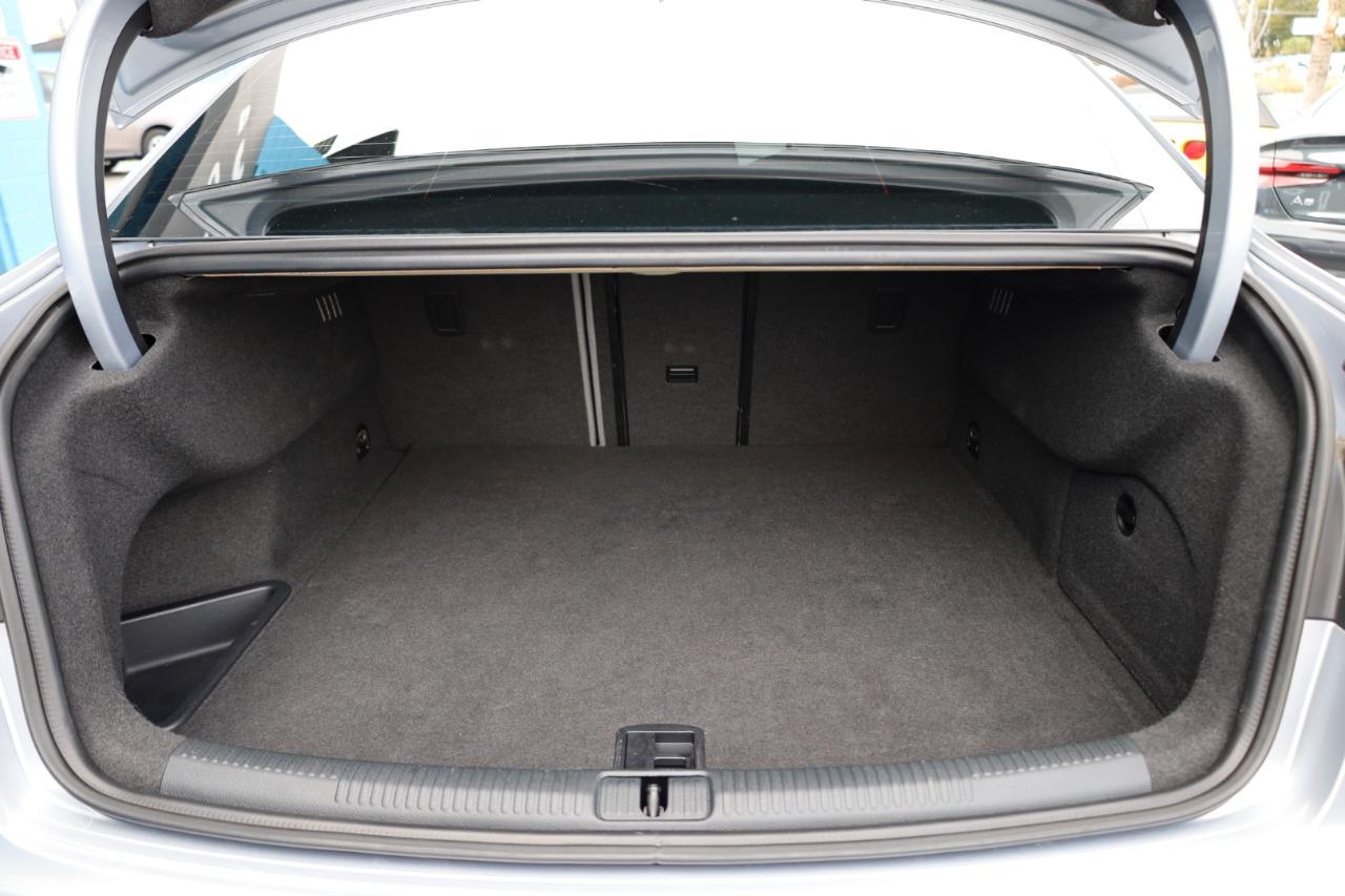 Audi A3 Sedan 2.0 TFSI Premium quattro AWD 2017