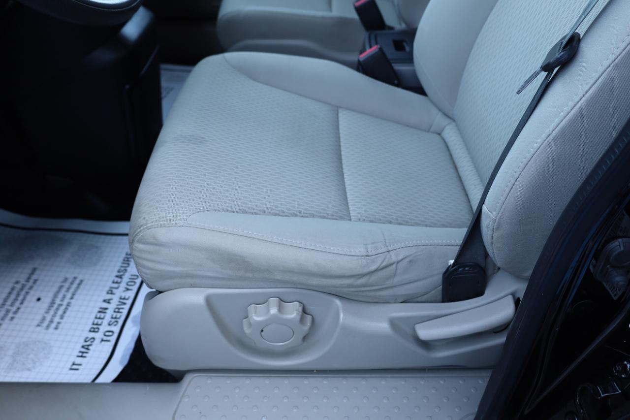 Honda Element 2WD 5dr Auto EX 2010