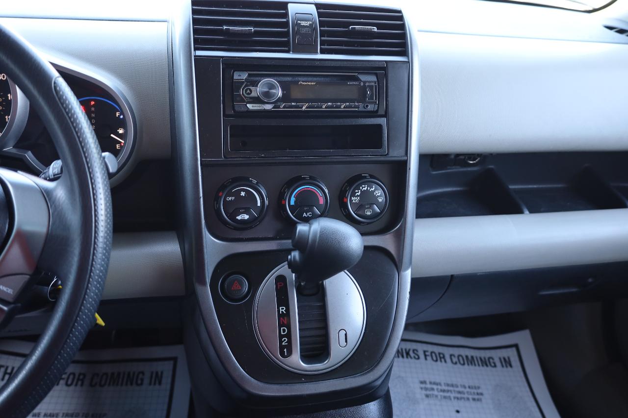 Honda Element 2WD 5dr Auto EX 2010