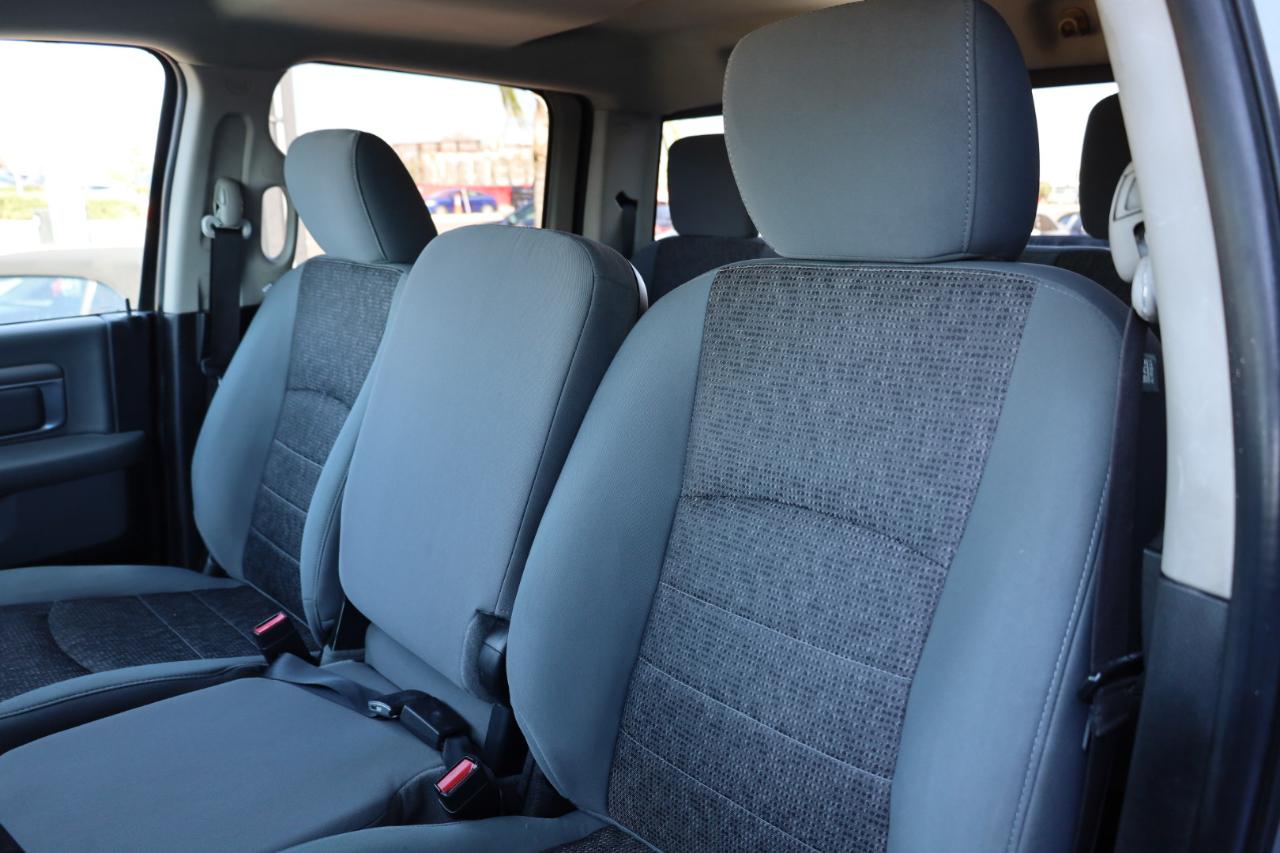 RAM 3500 4WD Crew Cab 169" Big Horn 2013