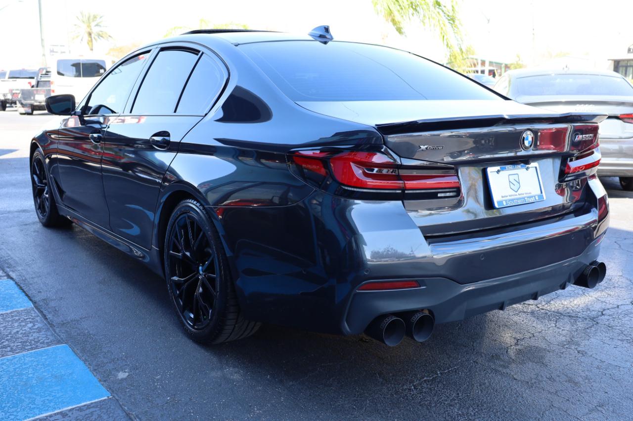 BMW 5 Series M550i xDrive Sedan 2021