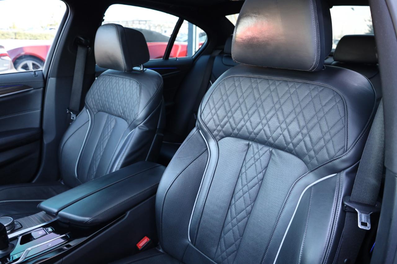 BMW 5 Series M550i xDrive Sedan 2021