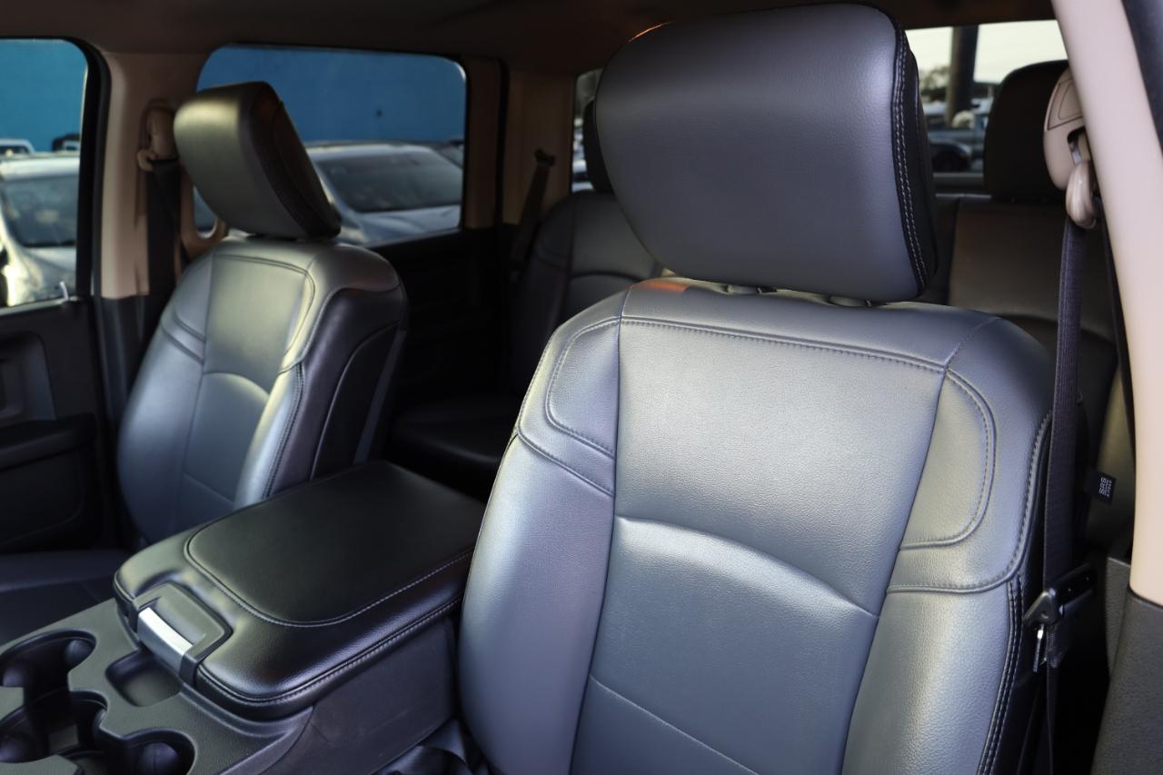 RAM 2500 Tradesman 4x2 Crew Cab 6'4" Box 2019