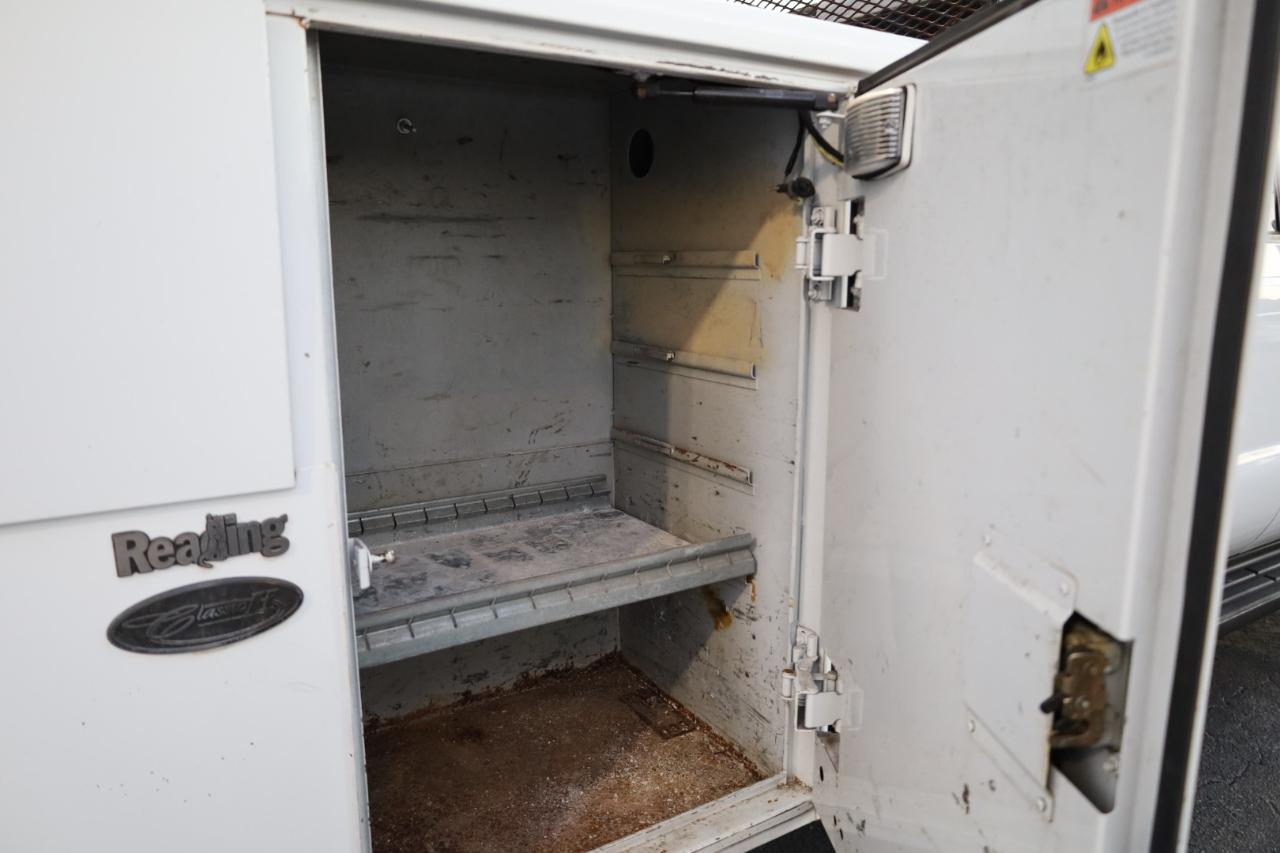 Ford Super Duty F-450 DRW 4WD Crew Cab 172" XL 2015