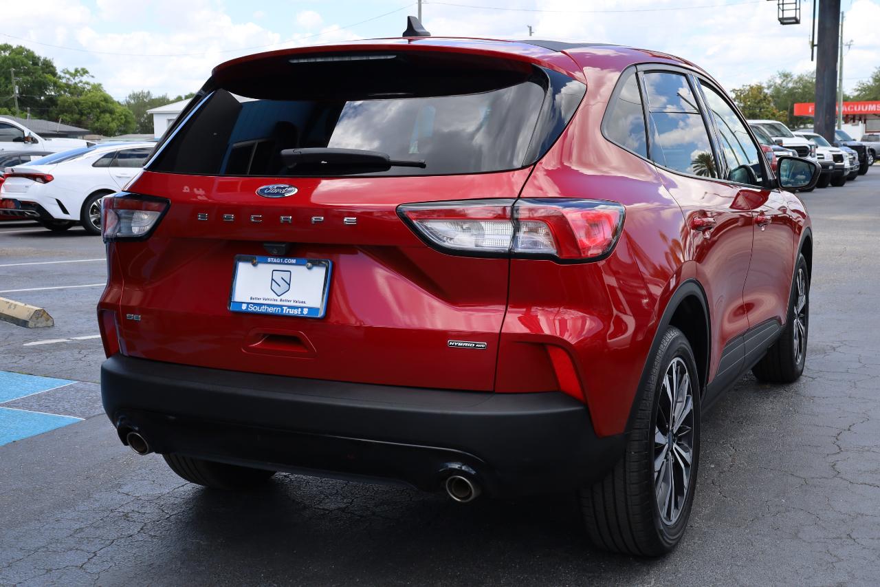 Ford Escape SE Hybrid AWD 2022