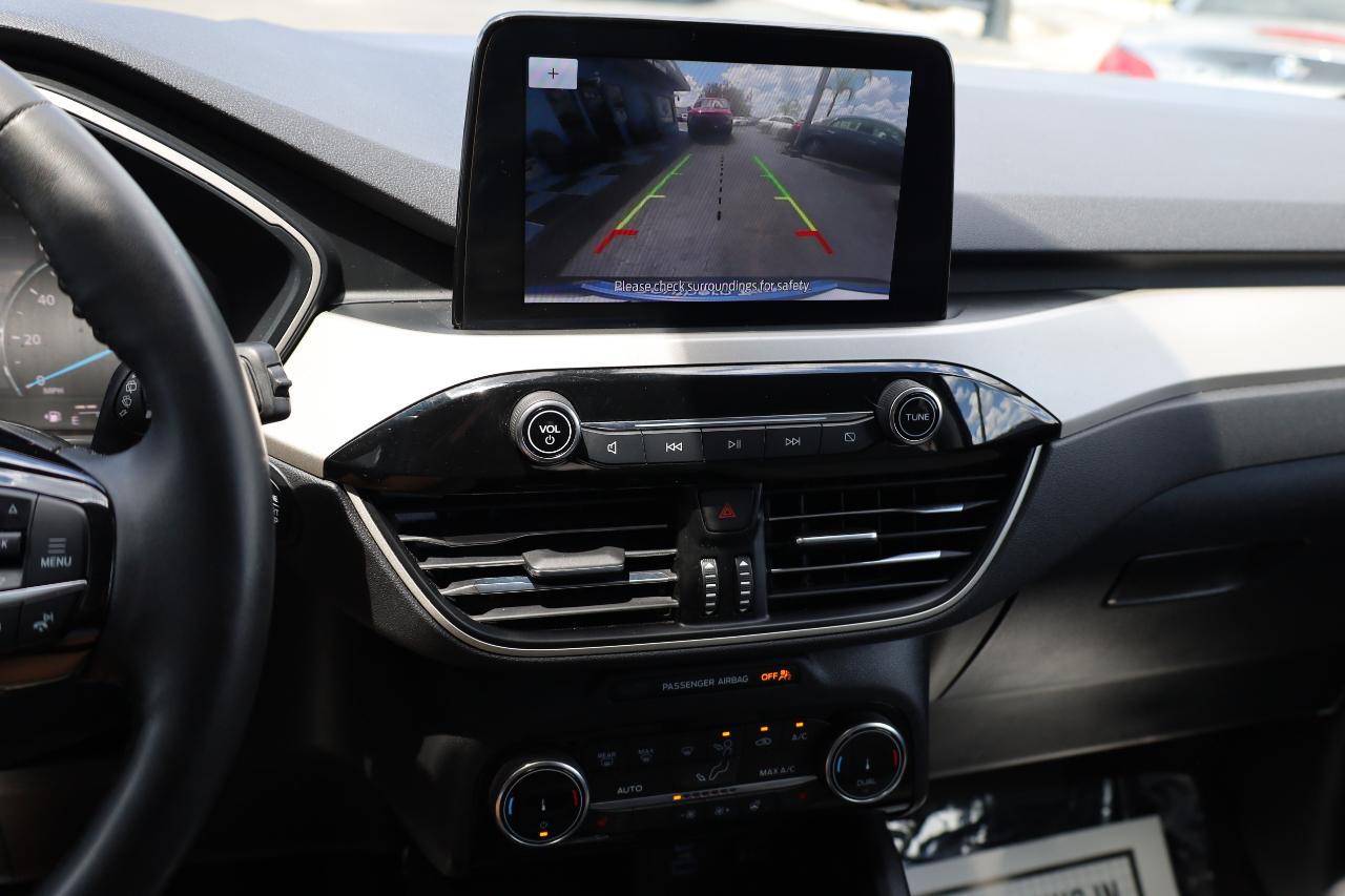 Ford Escape SE Hybrid AWD 2022