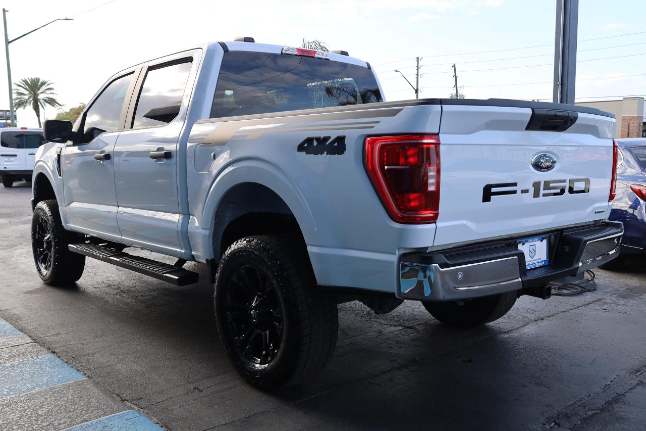 Ford F-150 XLT 4WD SuperCrew 5.5' Box 2023