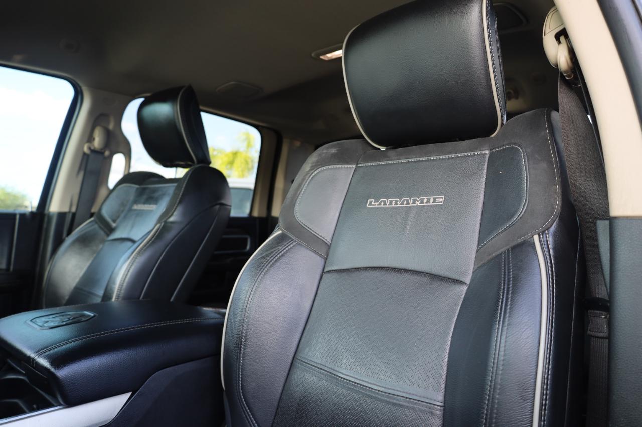 RAM 3500 Laramie 4x4 Crew Cab 8' Box 2021