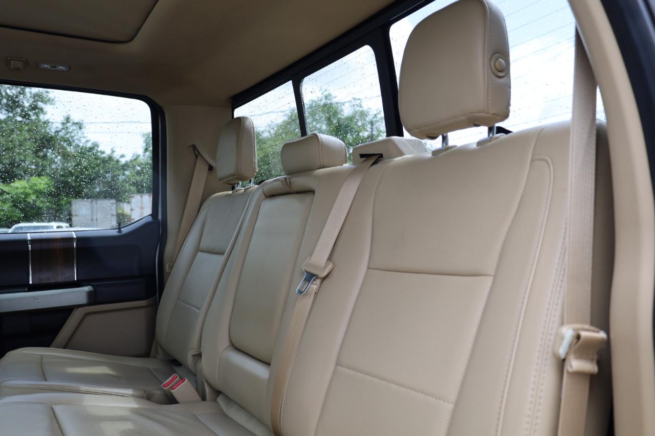 Ford F-150 Lariat 2WD SuperCrew 5.5' Box 2017