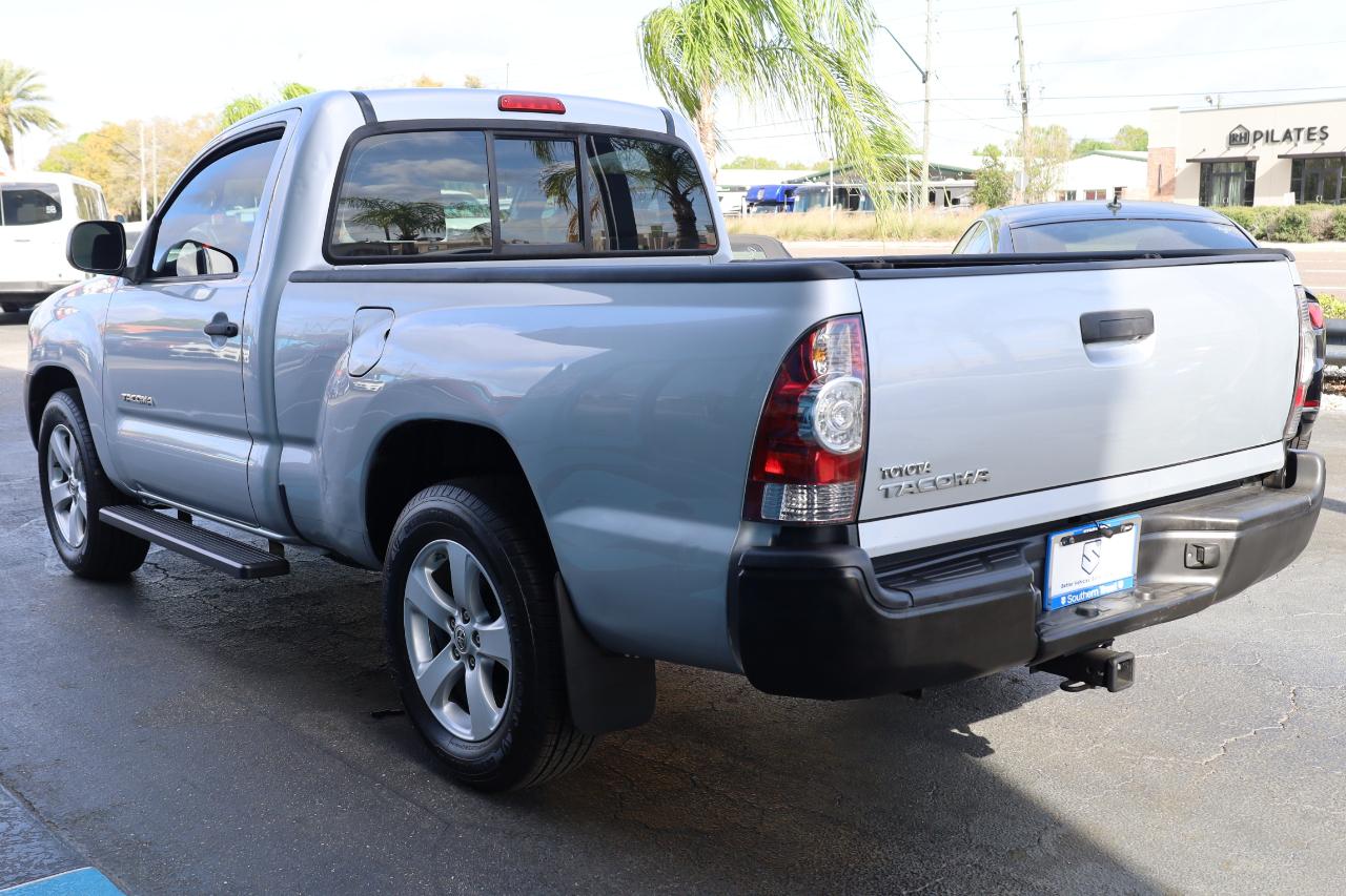 Toyota Tacoma 2WD Reg I4 MT (Natl) 2009