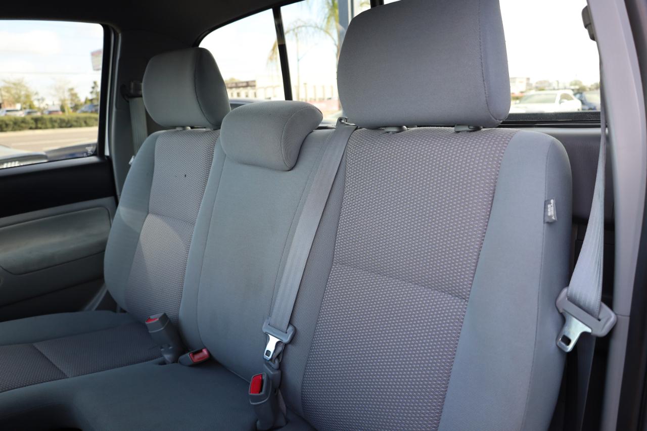 Toyota Tacoma 2WD Reg I4 MT (Natl) 2009