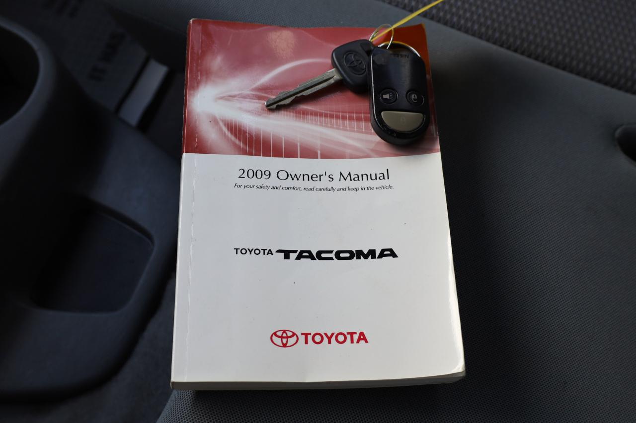 Toyota Tacoma 2WD Reg I4 MT (Natl) 2009