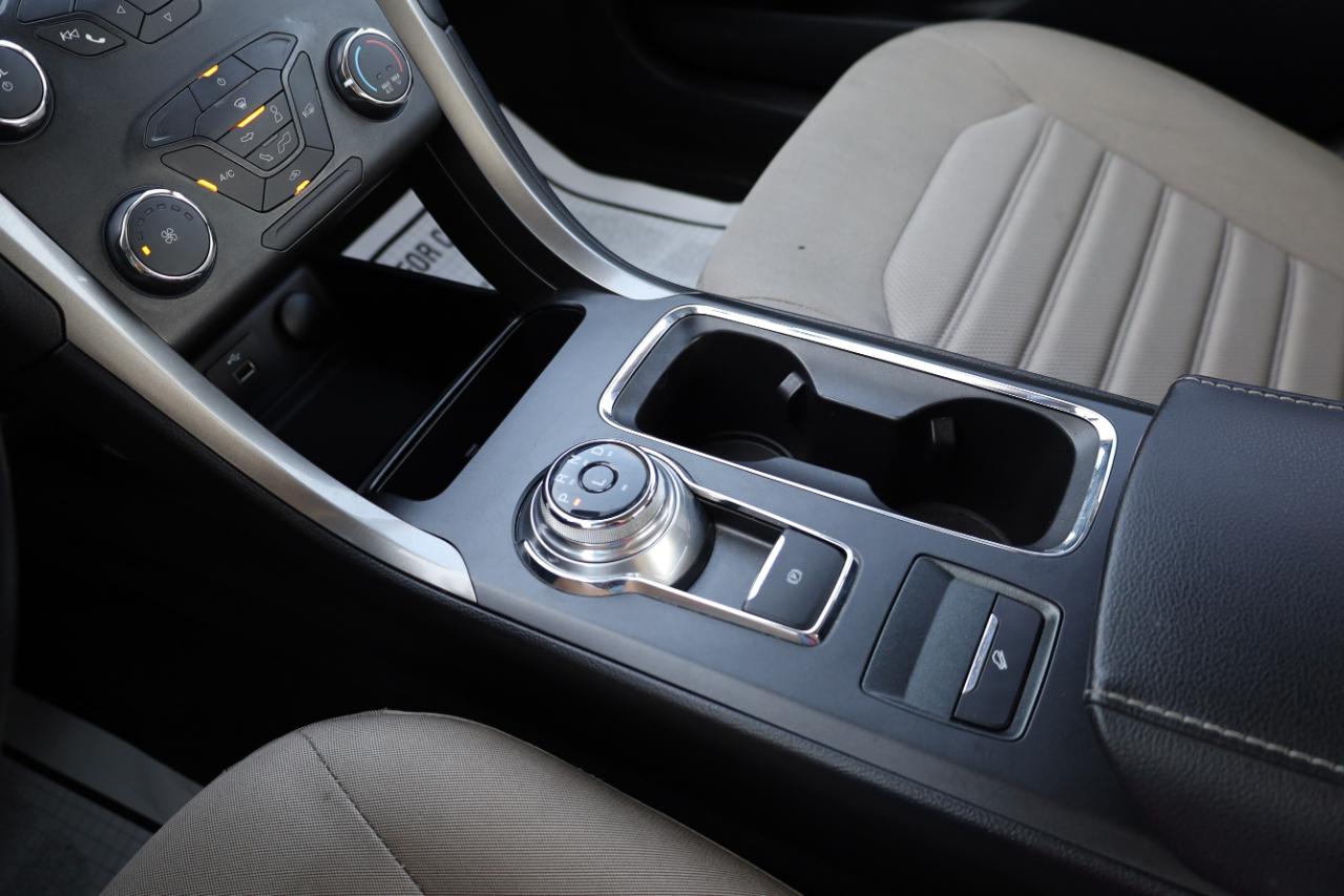 Ford Fusion S FWD 2019