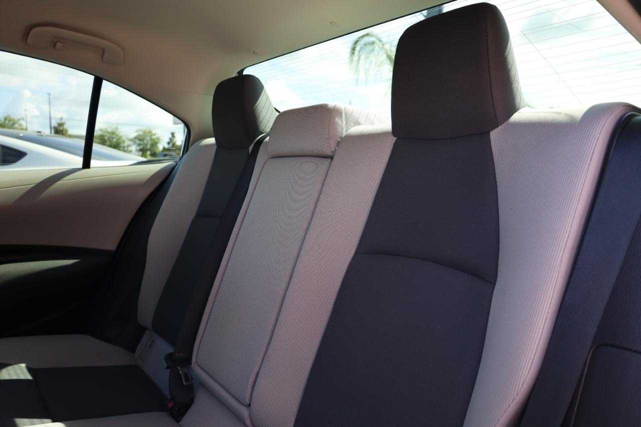 Toyota Corolla Hybrid LE FWD (Natl) 2025