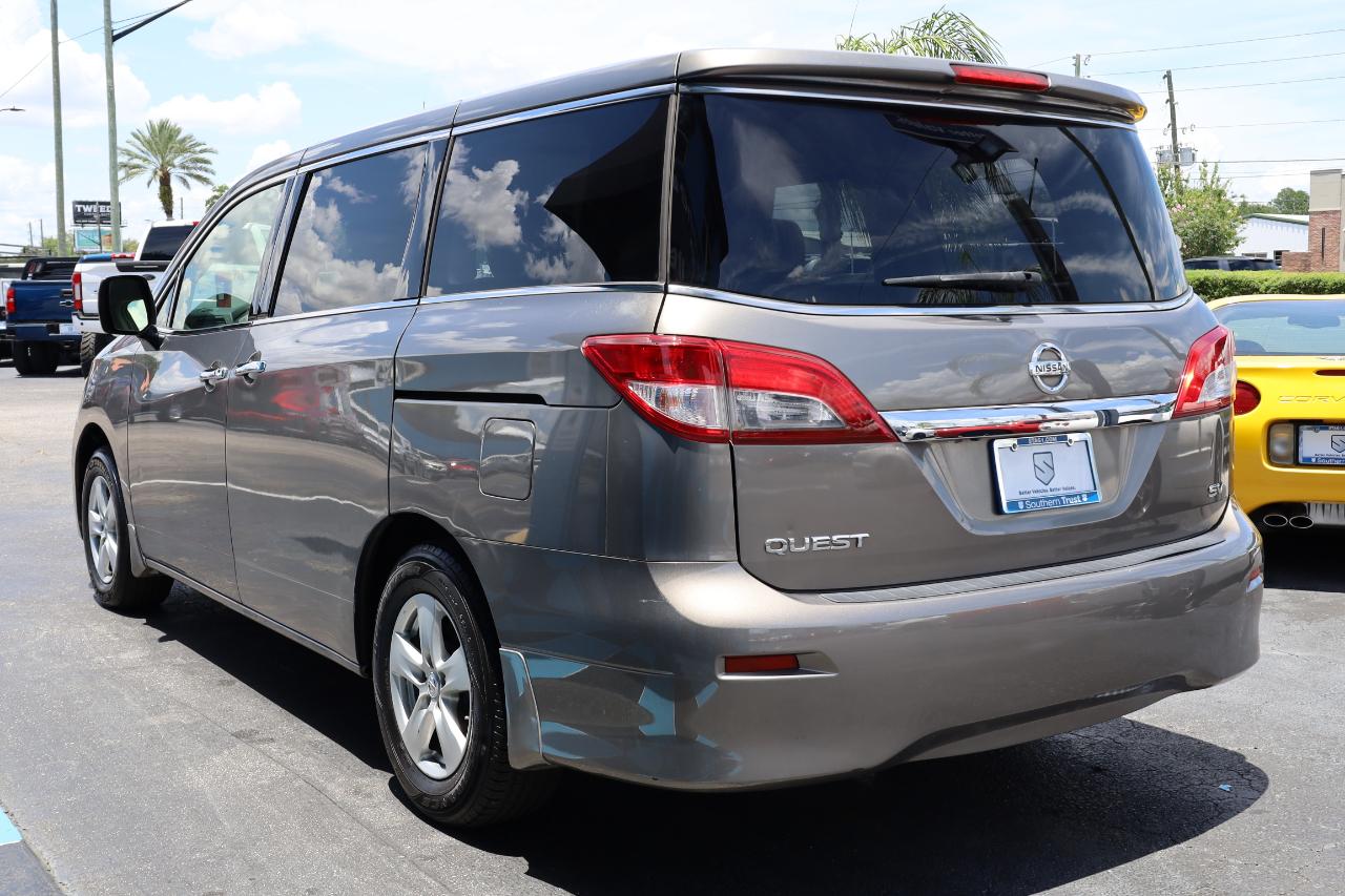 Nissan Quest 4dr SV 2015