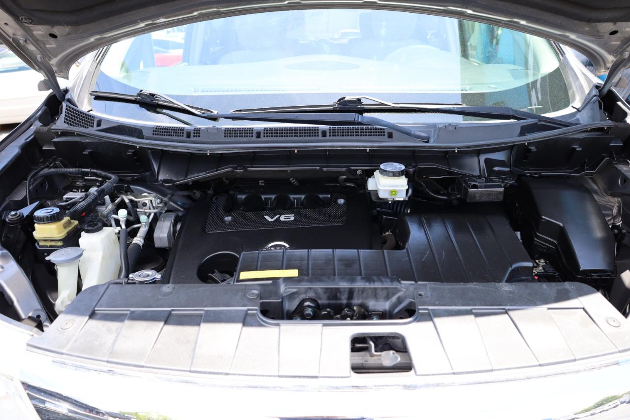 Nissan Quest 4dr SV 2015