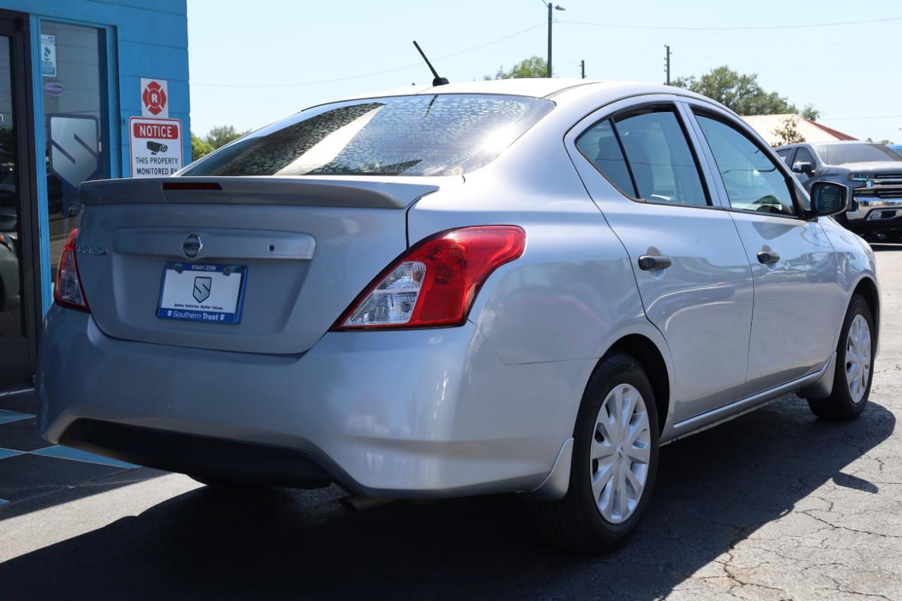 Nissan Versa Sedan S Plus CVT 2018