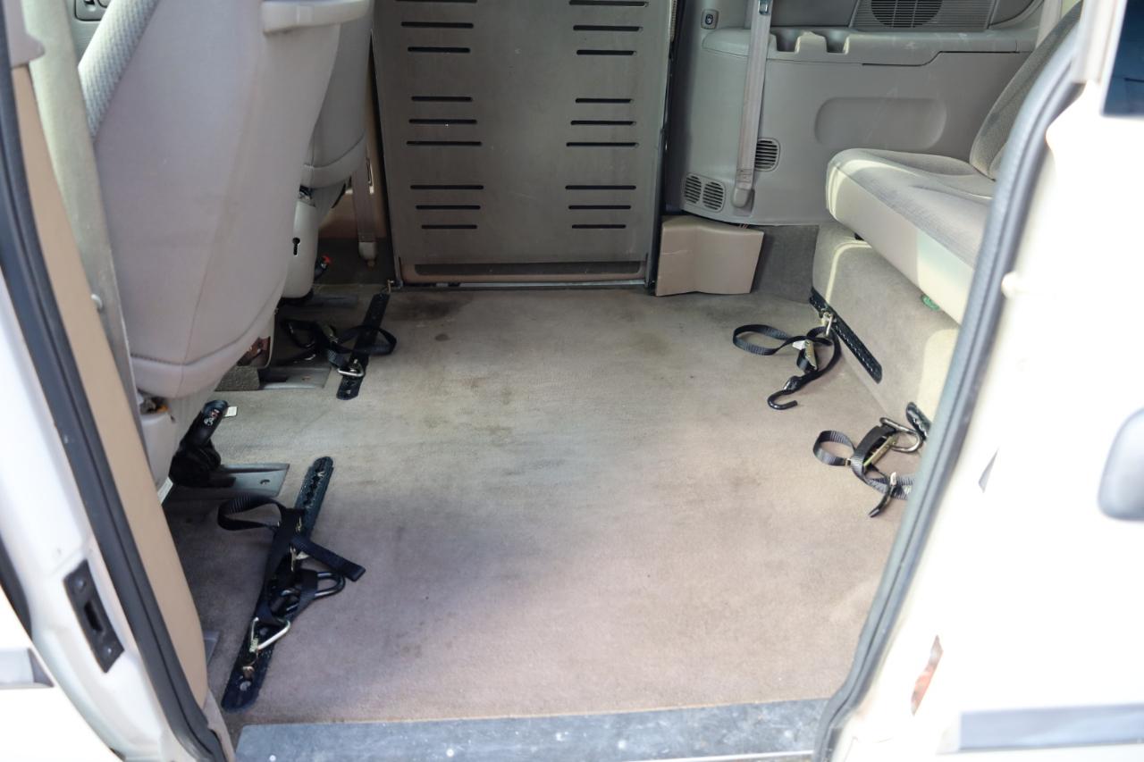 Dodge Caravan 4dr Grand SE 119" WB 2003