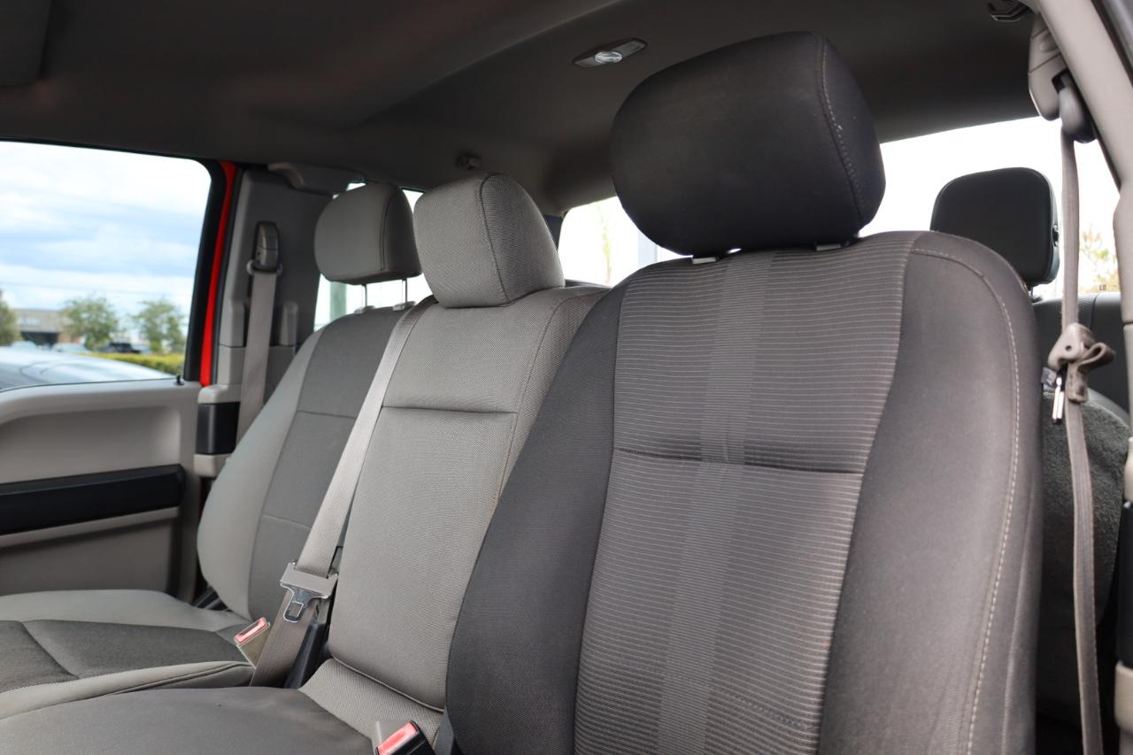 Ford F-150 XL 4WD SuperCab 8' Box 2018