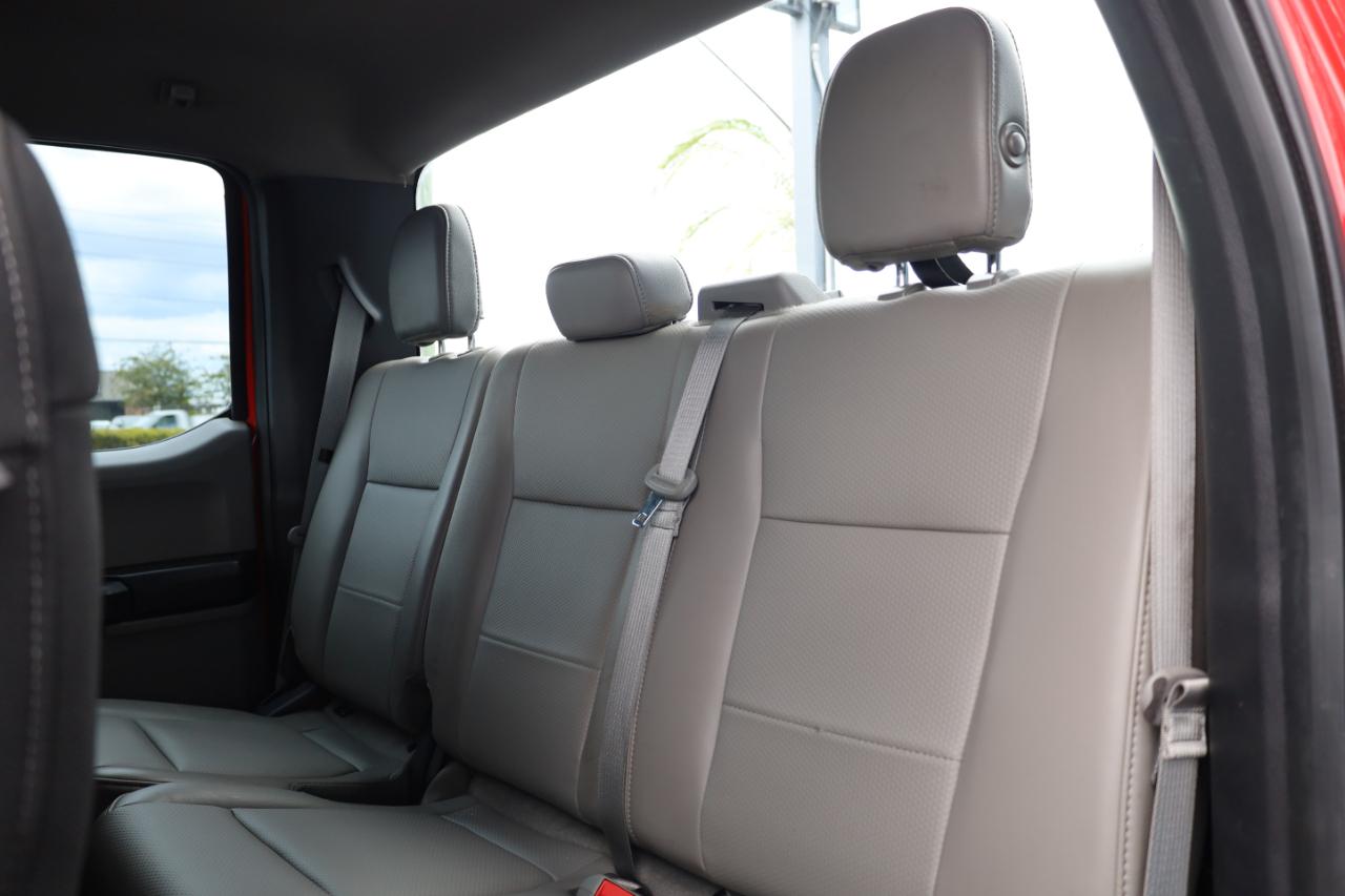 Ford F-150 XL 4WD SuperCab 8' Box 2018