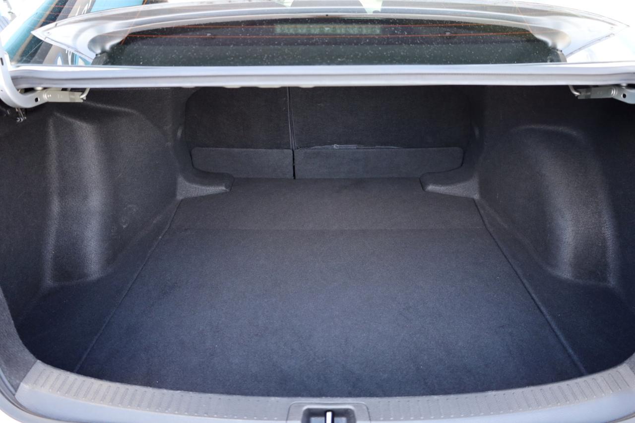 Toyota Corolla SE CVT (Natl) 2020