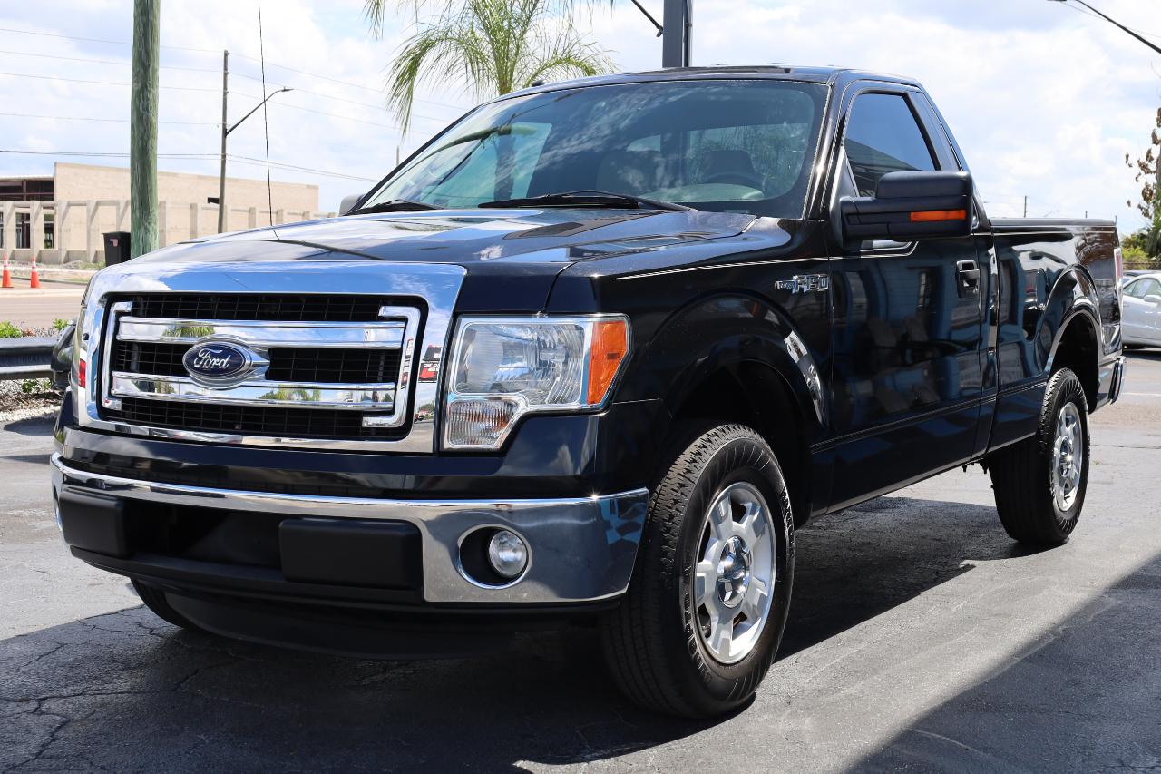 Ford F-150 2WD Reg Cab 126" XLT 2013