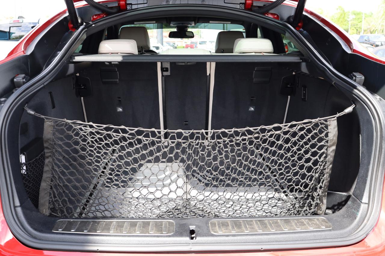 BMW X4 M40i Sports Activity Coupe 2017