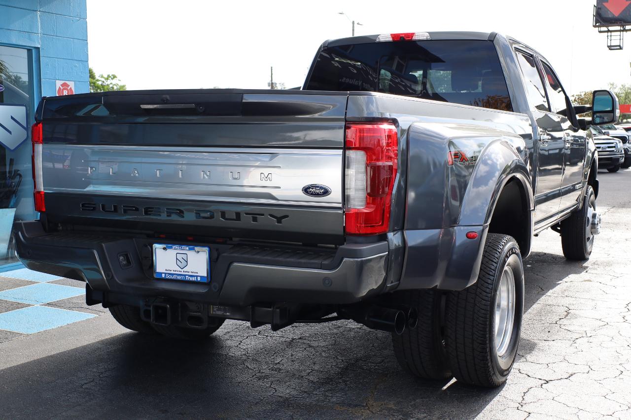 Ford Super Duty F-350 DRW Platinum 4WD Crew Cab 8' Box 2019