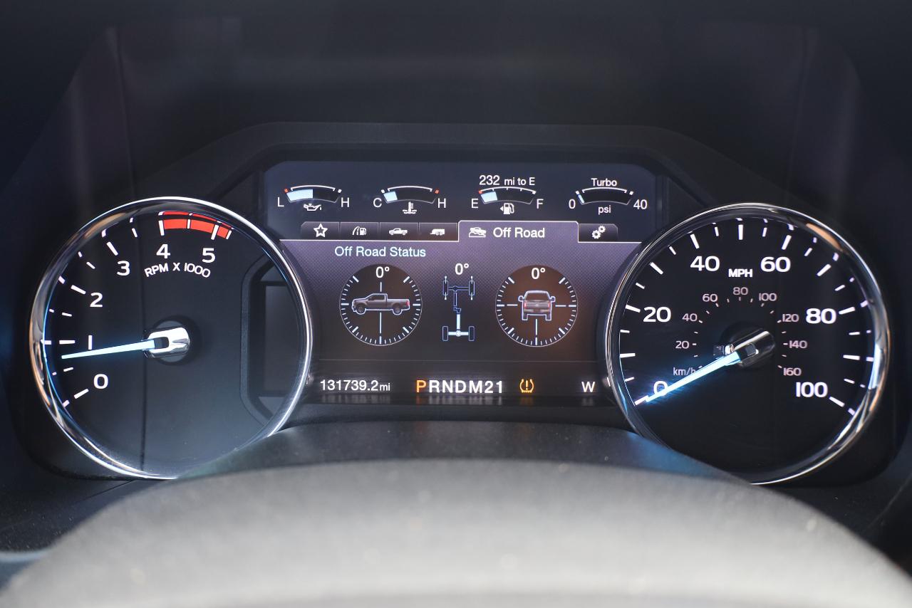 Ford Super Duty F-350 DRW Platinum 4WD Crew Cab 8' Box 2019