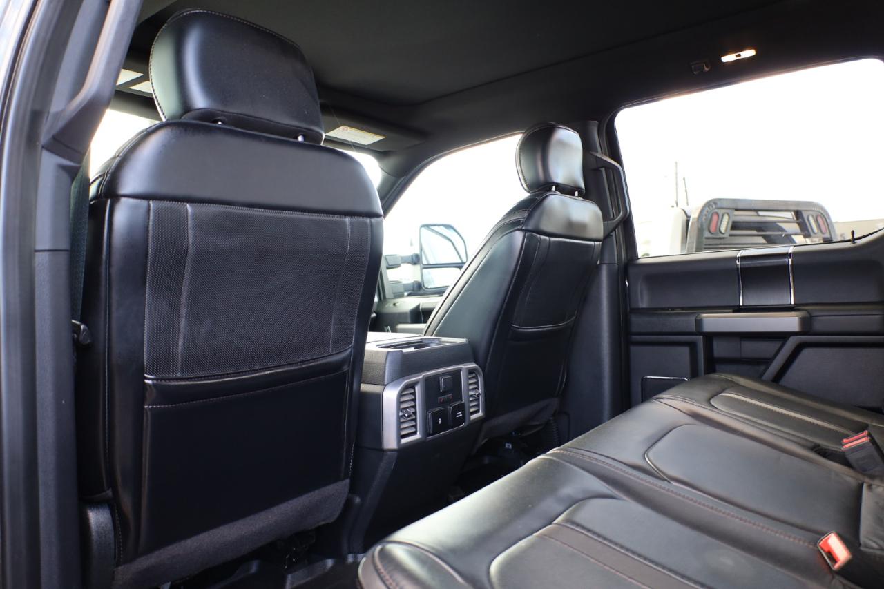 Ford Super Duty F-350 DRW Platinum 4WD Crew Cab 8' Box 2019