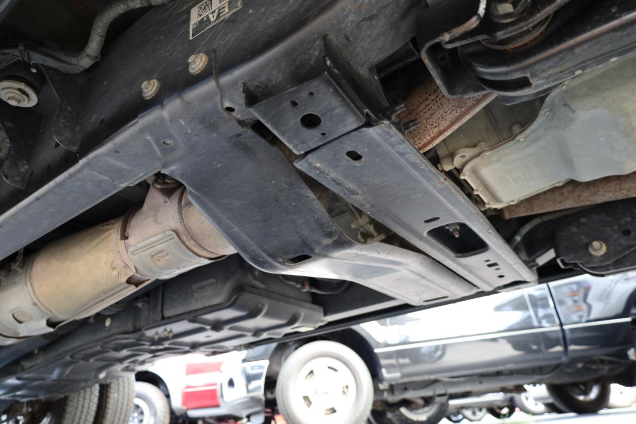 Ford Super Duty F-350 DRW Platinum 4WD Crew Cab 8' Box 2019