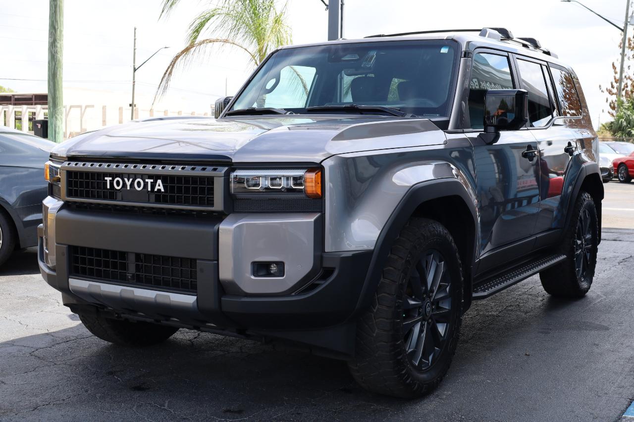 Toyota Land Cruiser 4WD (Natl) 2024