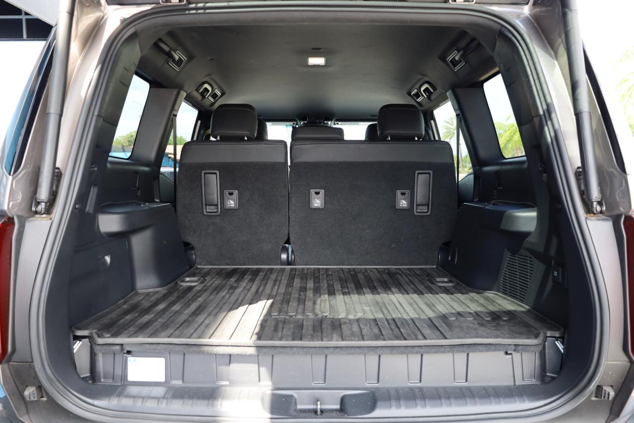 Toyota Land Cruiser 4WD (Natl) 2024