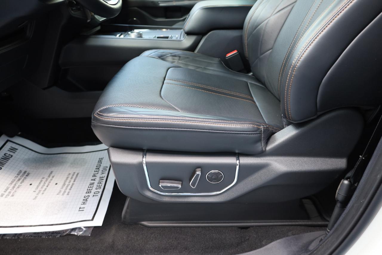 Ford Expedition Max Platinum 4x2 2024