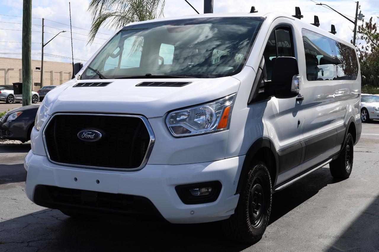 Ford Transit Passenger Wagon T-350 148" Low Roof XLT RWD 2021