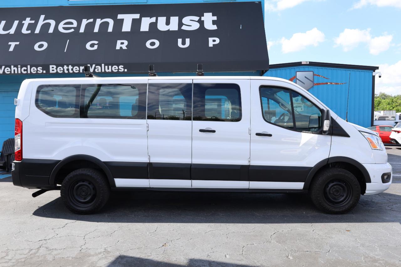 Ford Transit Passenger Wagon T-350 148" Low Roof XLT RWD 2021