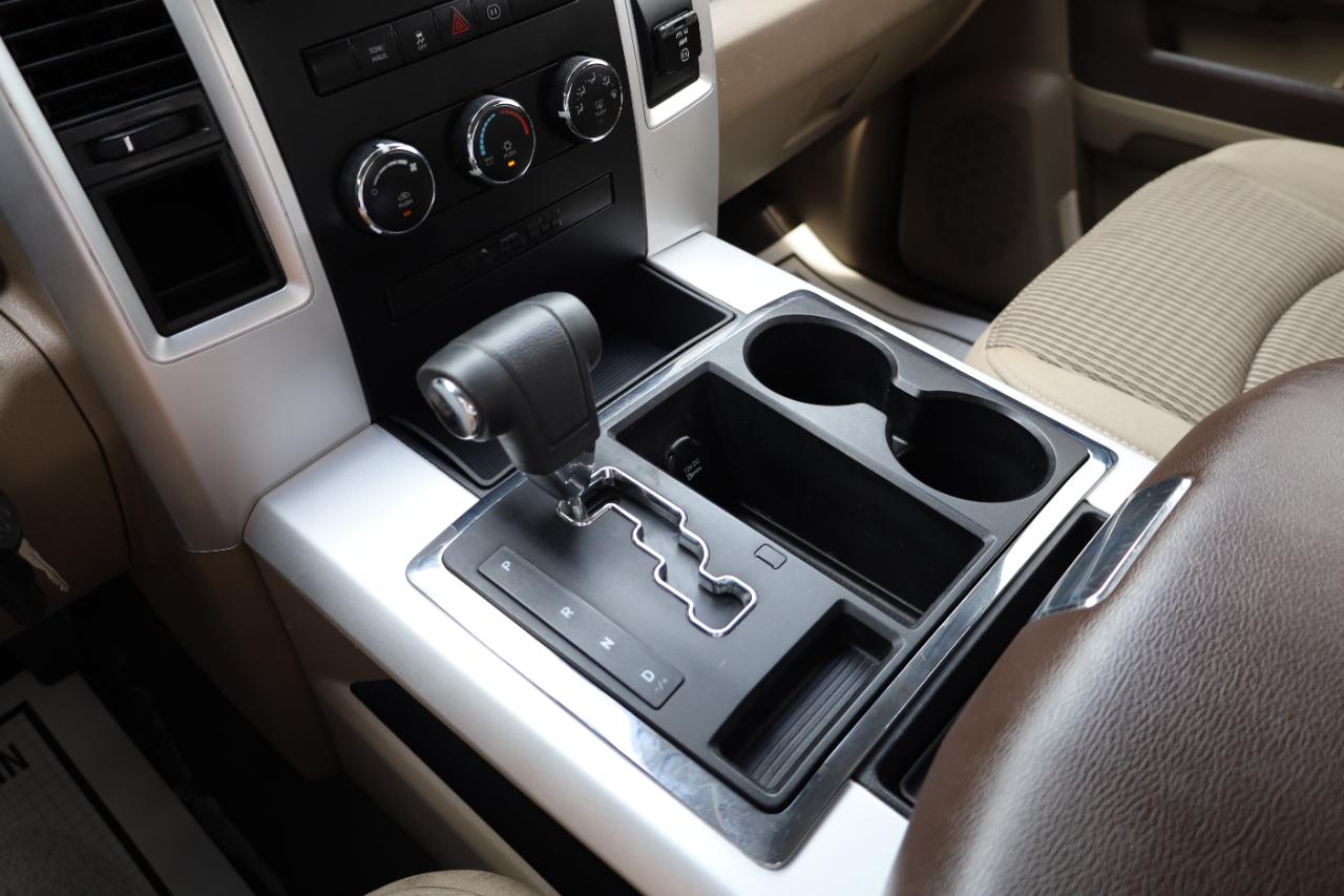 RAM 1500 2WD Quad Cab 140.5" Outdoorsman 2011