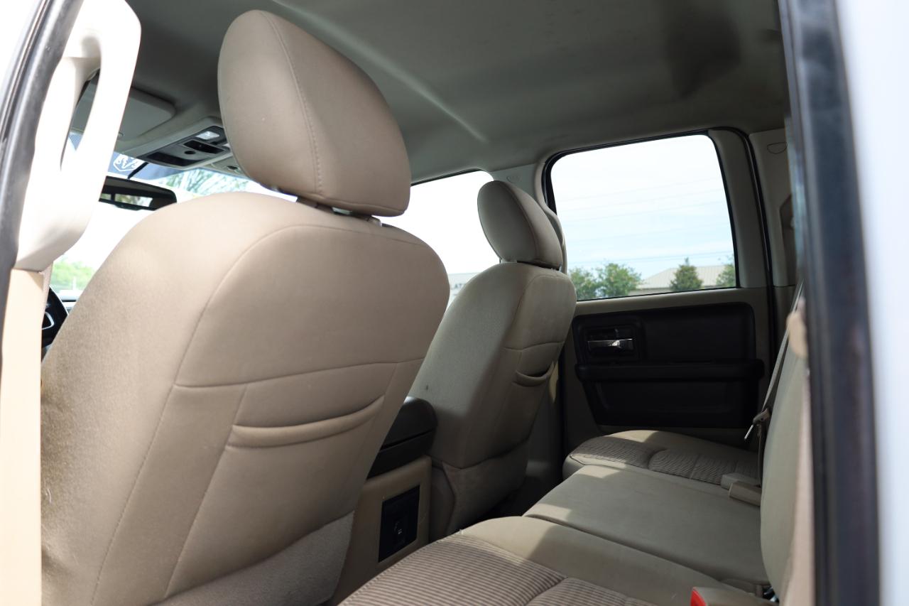 RAM 1500 2WD Quad Cab 140.5" Outdoorsman 2011
