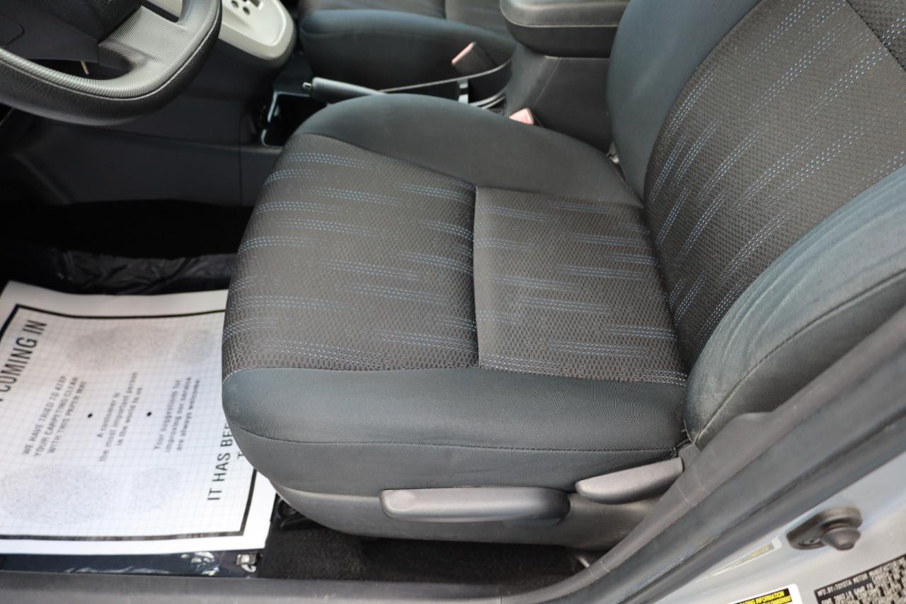 Toyota Matrix 5dr Wgn Auto FWD (Natl) 2011