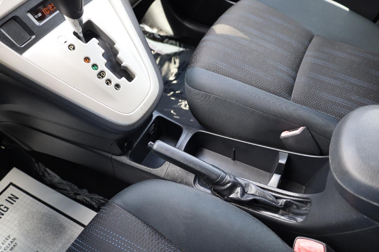 Toyota Matrix 5dr Wgn Auto FWD (Natl) 2011