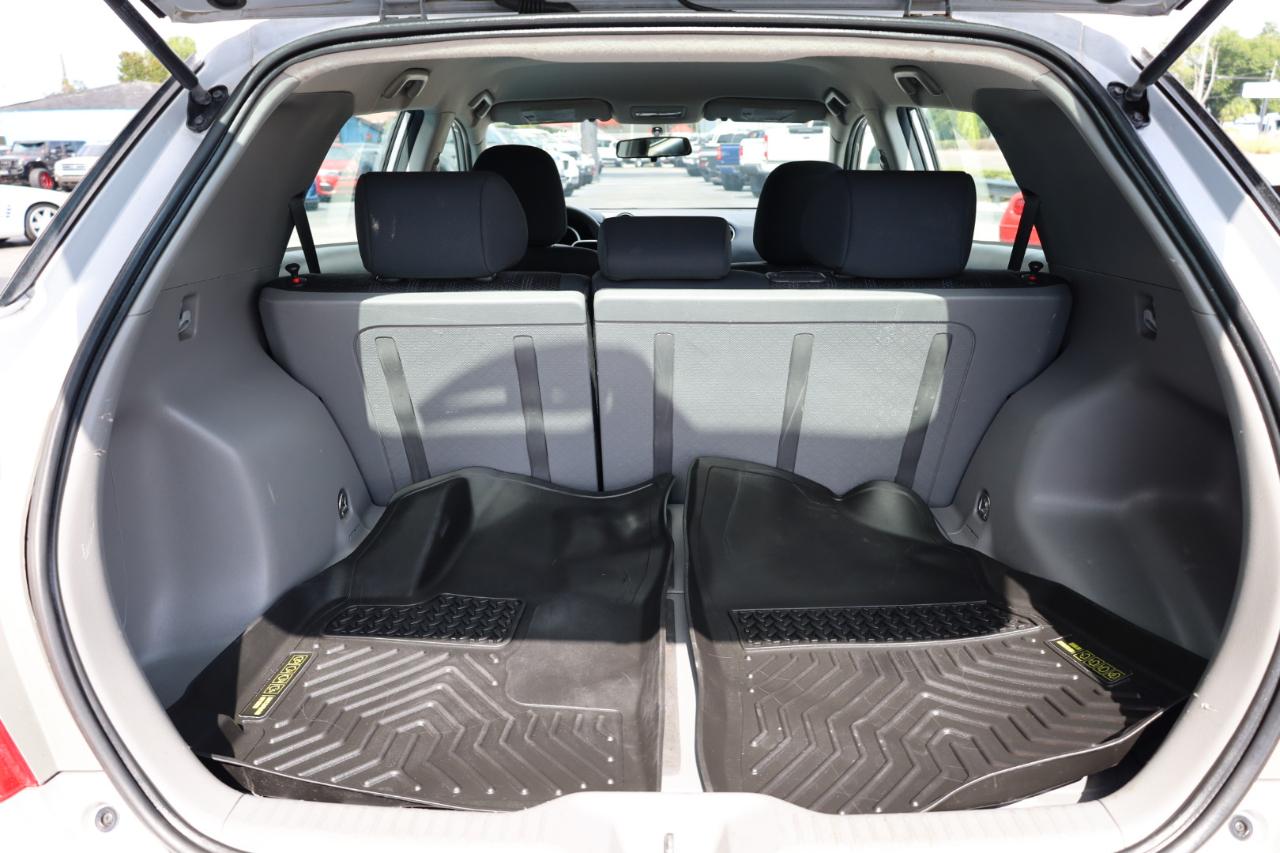 Toyota Matrix 5dr Wgn Auto FWD (Natl) 2011