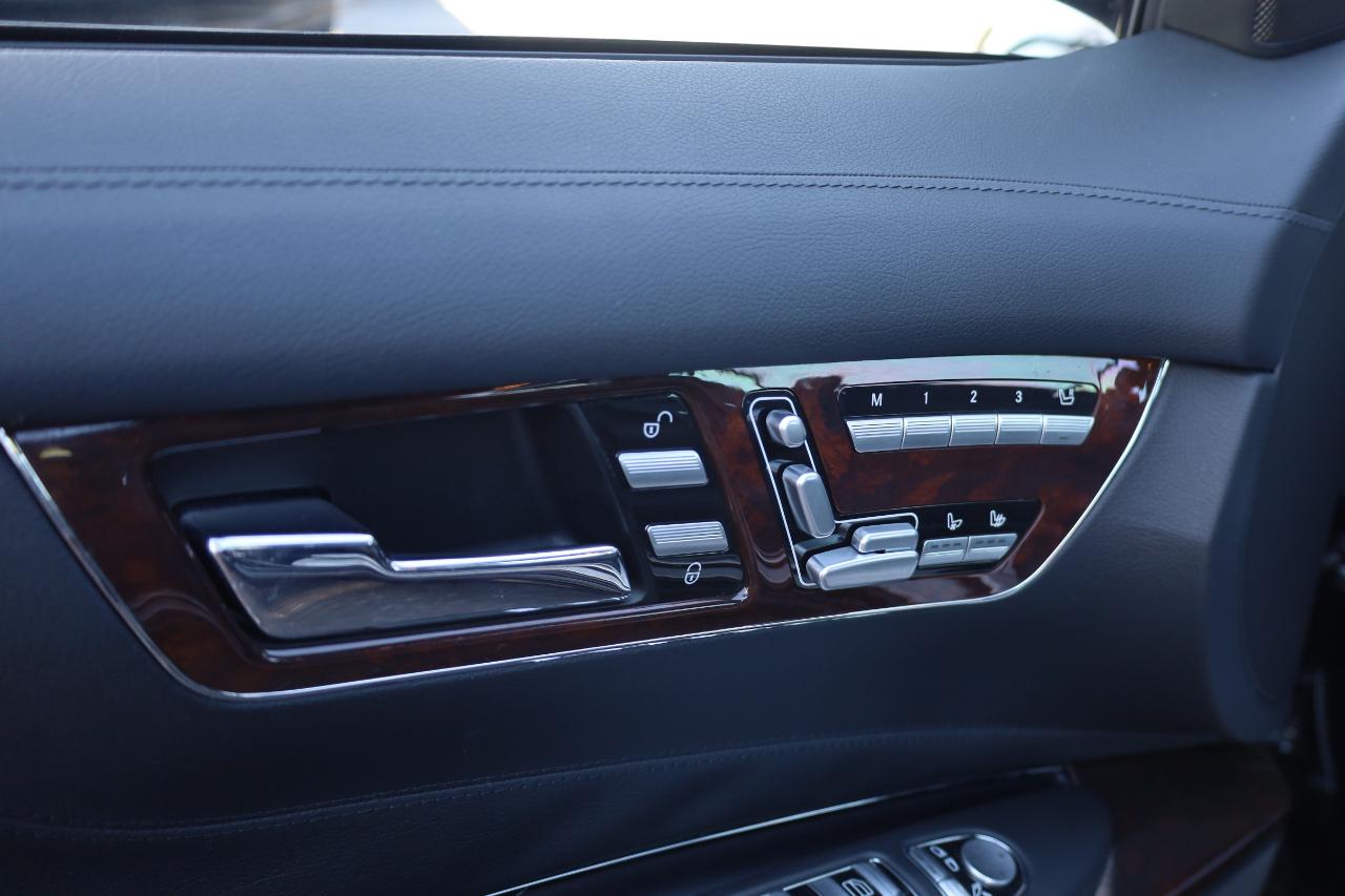 Mercedes-Benz CL-Class 2dr Cpe 6.3L V8 AMG 2008