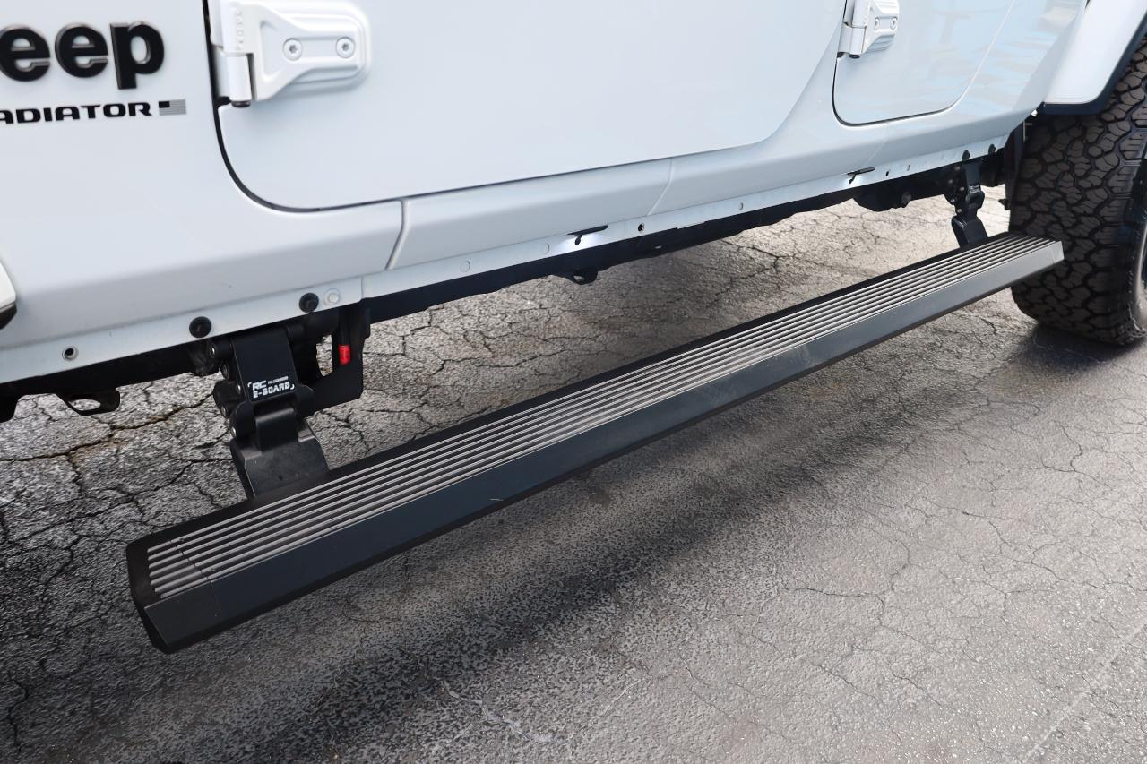 Jeep Gladiator Willys 4x4 2023