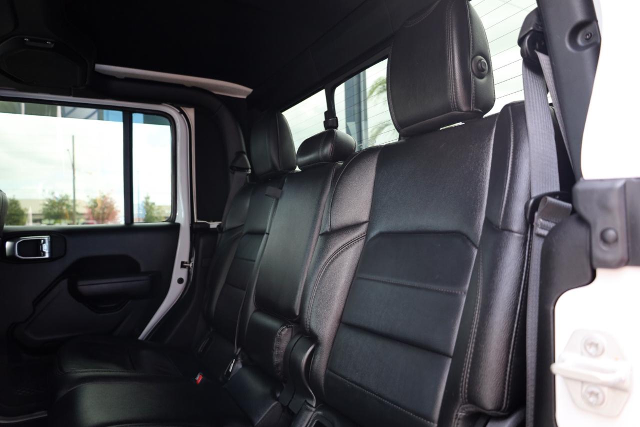 Jeep Gladiator Willys 4x4 2023