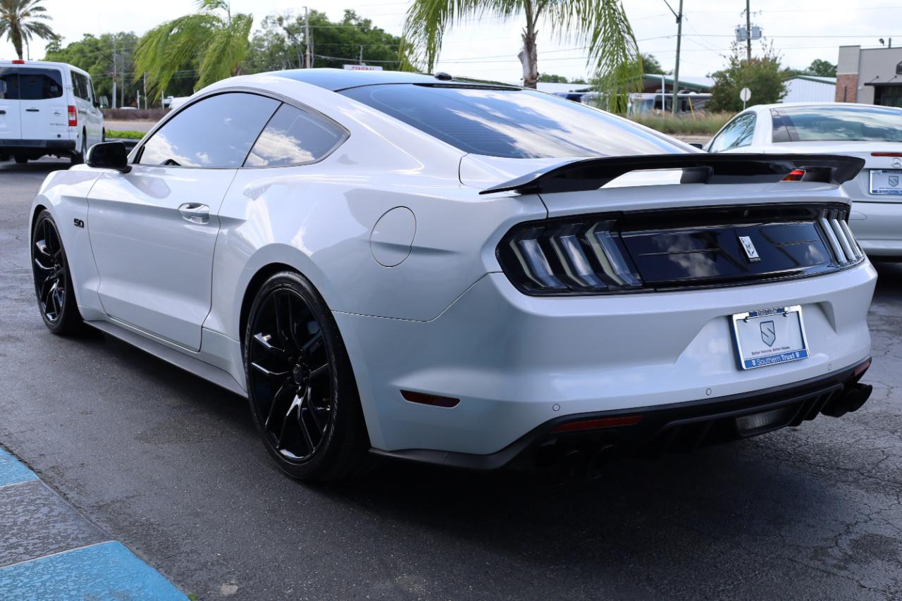 Ford Mustang GT Fastback 2017